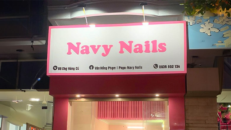 Bảng hiệu Nail mi dán decal